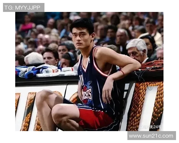 姚明在NBA赛场的盖帽传奇与篮球技术的完美结合 姚明在NBA赛场的盖帽传奇与篮球技术的完美结合