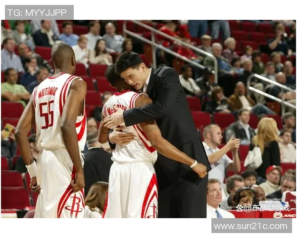 姚明职业生涯各阶段球衣回顾与背后故事解析