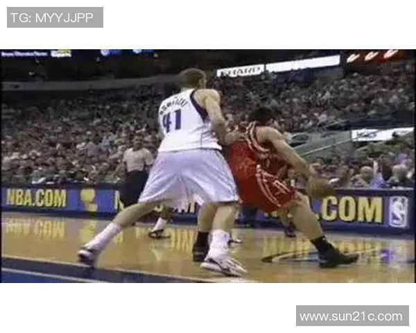 姚明壁纸动态展示篮球巨星风采让你随时感受他的魅力与激情